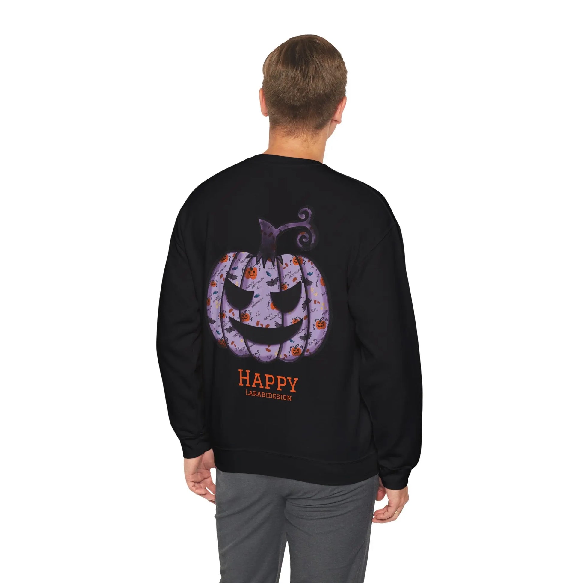 Kürbis Pullover | Happy Halloween Sweatshirt | Lila Kürbis Pulli | Herbst Outfit | Unisex Spooky Season Shirt | LARABIdesign Printify