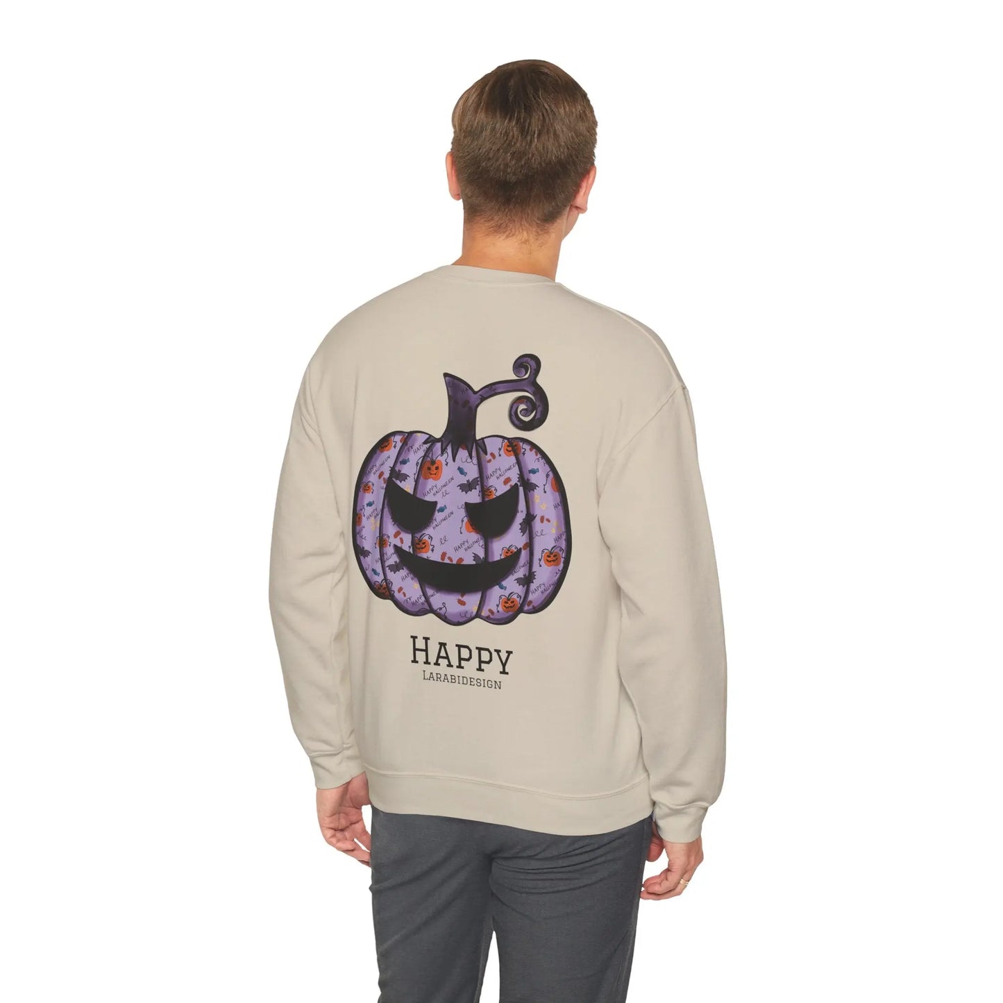 Kürbis Pullover | Happy Halloween Sweatshirt | Lila Kürbis Pulli | Herbst Outfit | Unisex Spooky Season Shirt | LARABIdesign Printify