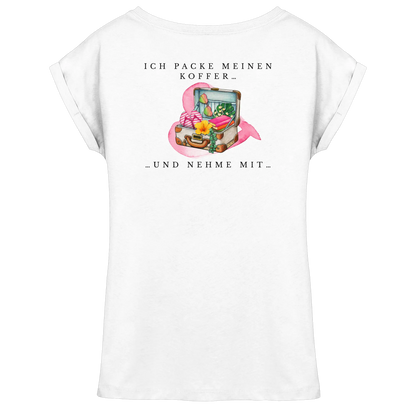 Rückseite eines weißen Damen-T-Shirts mit illustriertem Koffer und Spruch „Ich packe meinen Koffer und nehme mit DICH“ – liebevolles Reise- und Paarmotiv von Larabi Design